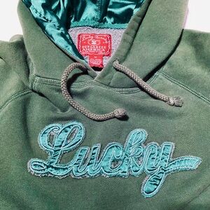 Lucky Size M Green Hooded Sweatshirt Hoodie — Possibly Vintage